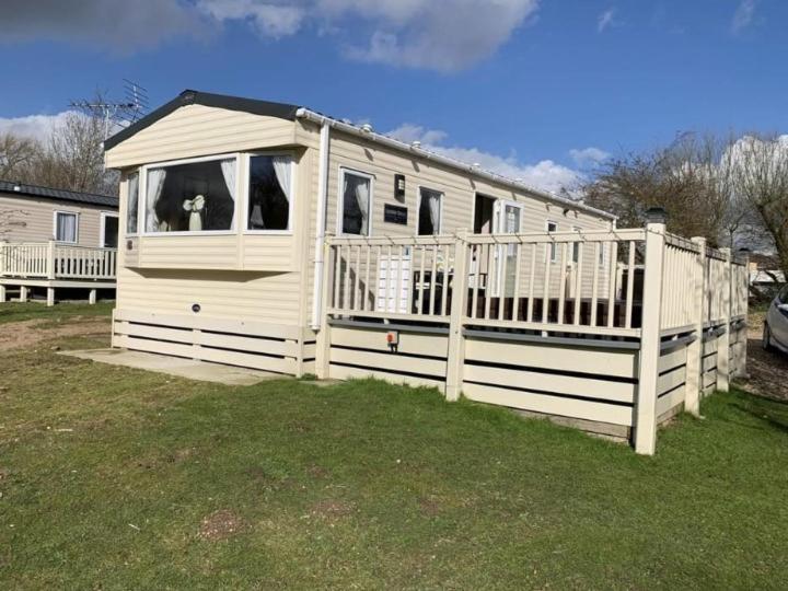 Prime Location & Luxurious Hot Tub Vila Tattershall Exterior foto